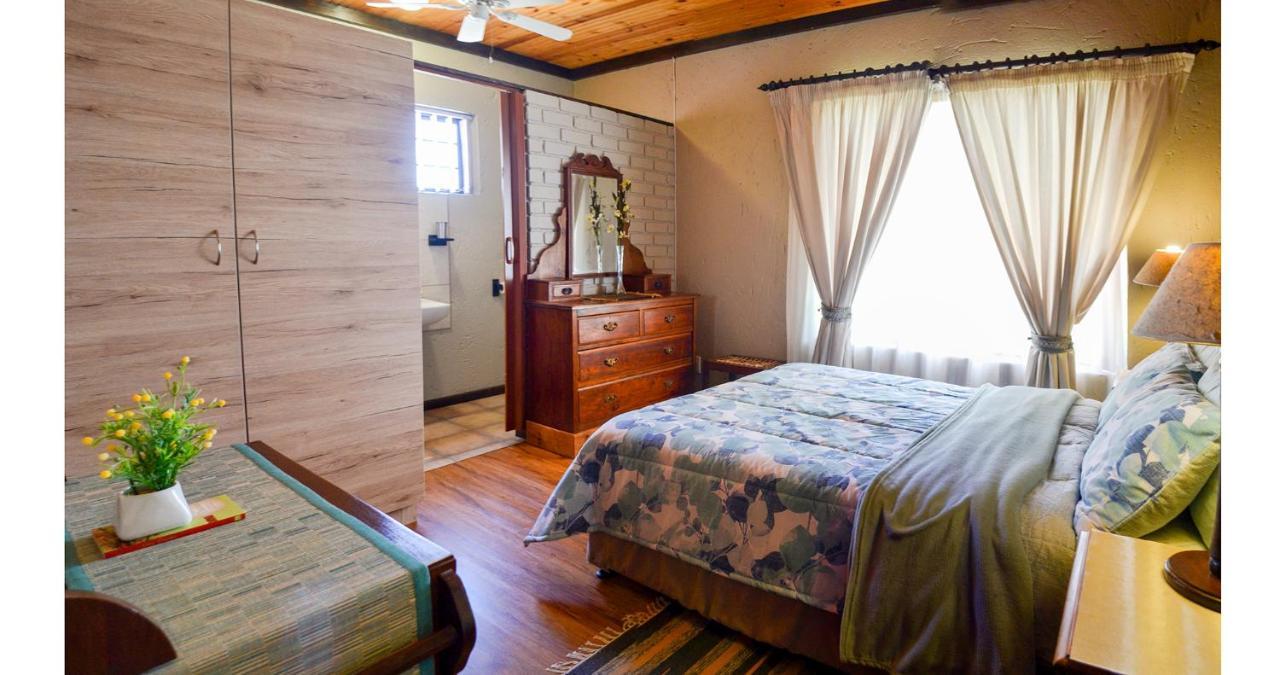 Palm Cottage - Colchester - 5Km From Elephant Park מראה חיצוני תמונה