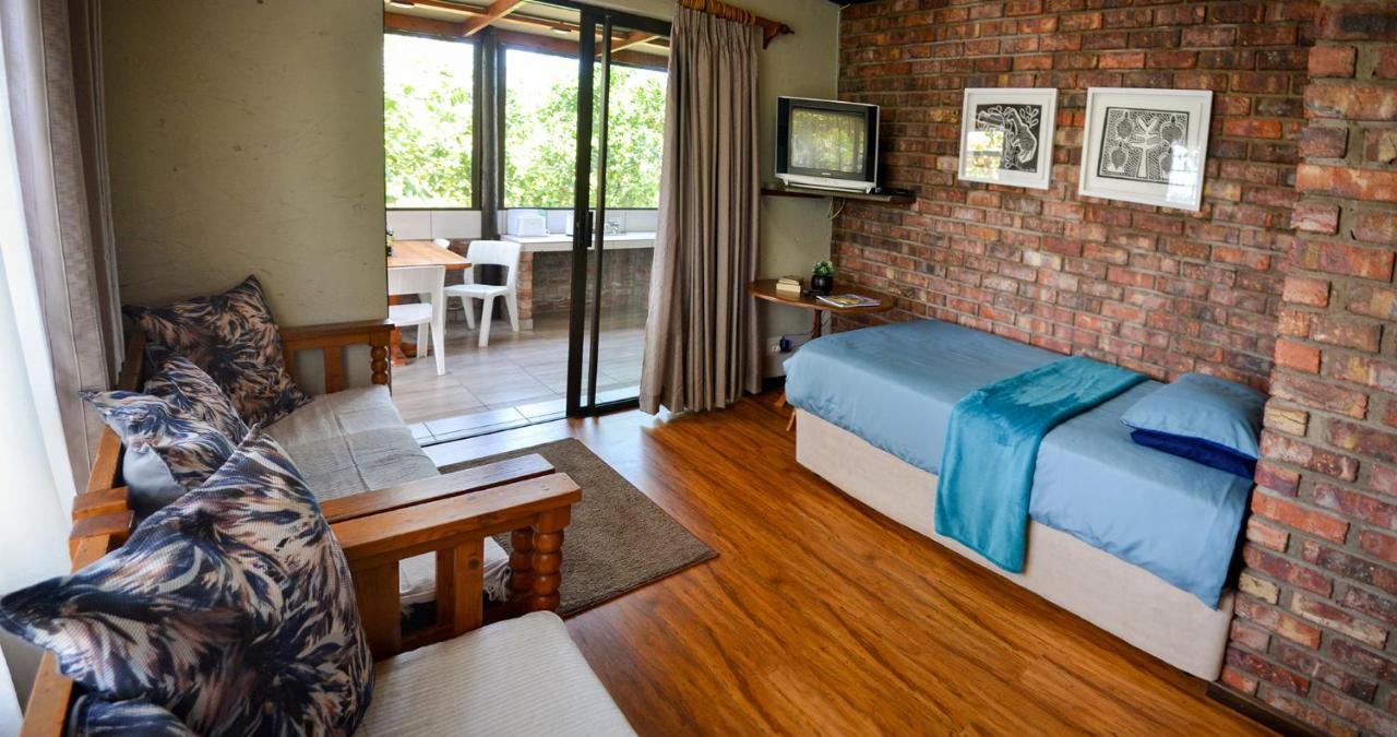 Palm Cottage - Colchester - 5Km From Elephant Park מראה חיצוני תמונה